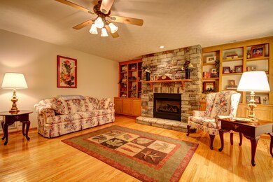 7004 Derby Dr, Crestwood, KY 40014 - photo 6