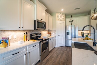 5204 Tracie Way, Saint Cloud, FL 34771 - photo 5