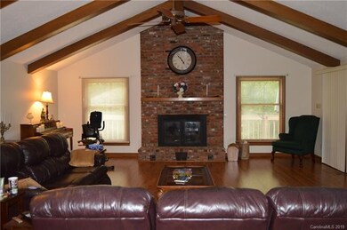 406 Florence Cir, Statesville, NC 28625 - photo 3