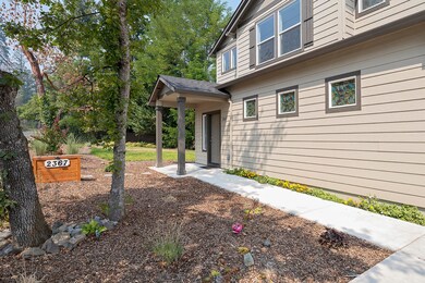 2367 NW Highland Ave, Grants Pass, OR 97526 - photo 5