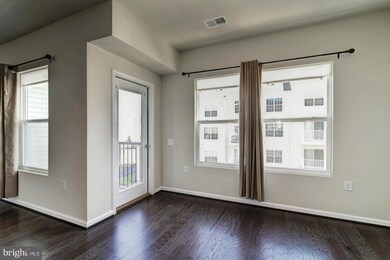 16862 Porters Inn Dr unit 46, Dumfries, VA 22026 - photo 5