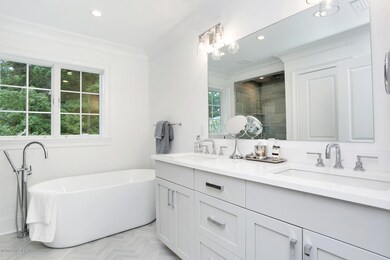 255 Bruce Park Ave unit C, Greenwich, CT 06830 - photo 6