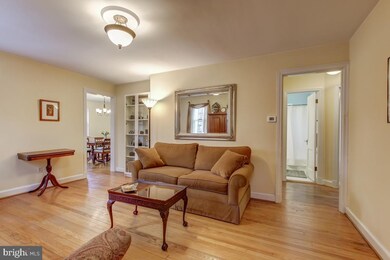 403 Belford Place, Takoma Park, MD 20912 - photo 2