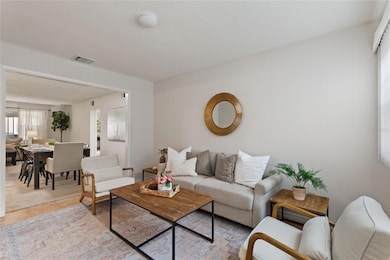 Entry living space