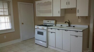 Kitchen; gas stove
