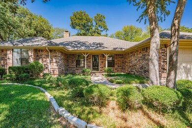 5004 Largo Dr, Granbury, TX 76049 - photo 4