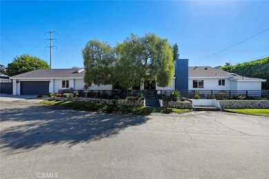 3616 Laurel Ave, Manhattan Beach, CA 90266 - photo 2