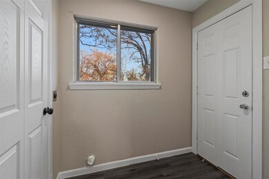 1013 W Shepherd St, Denison, TX 75020 - photo 5