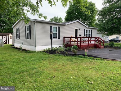 743 Aspen Cir, Red Hill, PA 18076 - photo 7