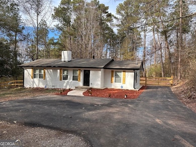 1168 Stephenson Rd, Stone Mountain, GA 30087 - photo 2