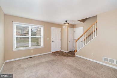 503 Dakemich Ct, Enola, PA 17025 - photo 5