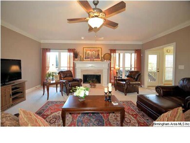Spacious GR with Gas Log FP