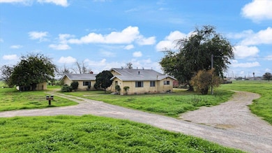 2679 Lobo Ave, Merced, CA 95348 - photo 7