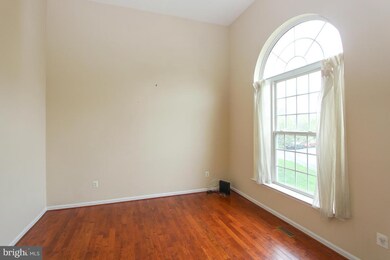 20379 Mill Pond Terrace, Germantown, MD 20876 - photo 6