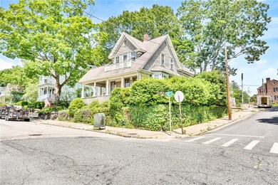 62 Blodgett Ave, Pawtucket, RI 02860 - photo 3