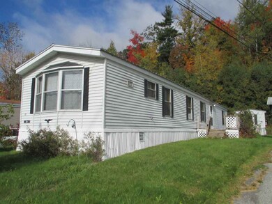 17 Hilltop Manor Mobile Home Park, Littleton, NH 03561 - photo 3