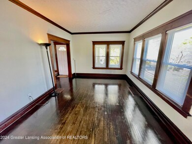 929 Dakin St, Lansing, MI 48912 - photo 6