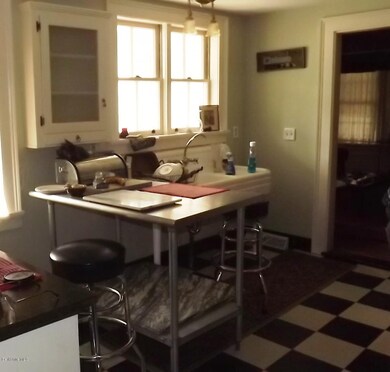 1143 Dalton Ave, Pittsfield, MA 01201 - photo 7