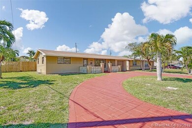 2440 Montego Dr, Miramar, FL 33023 - photo 7