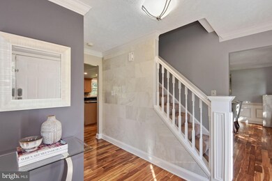 2208 Halter Ln, Reston, VA 20191 - photo 4