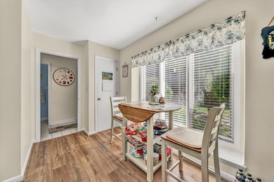 3516 Stonehenge Square, Roanoke, VA 24018 - photo 6