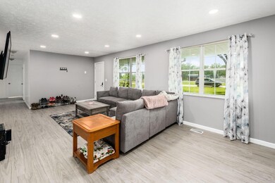 010_d2d9a_W 12764 Cleo Rd-006