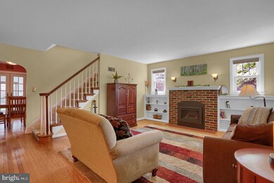 409 N Waverly St, Reading, PA 19607 - photo 3