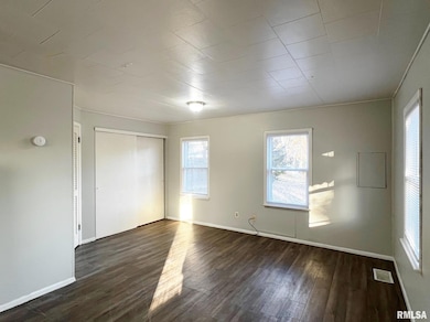 1411 E Crestwood Dr, Peoria, IL 61614 - photo 5