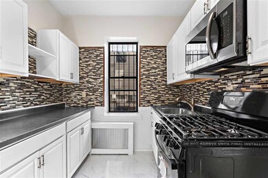 240 Clendenny Ave unit 1, Jersey City, NJ 07304 - photo 4