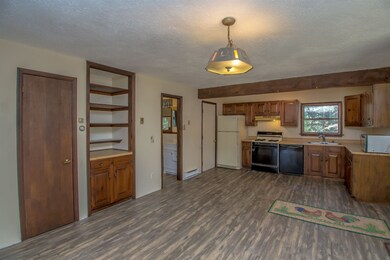 173 Jack Frost Ln, Conway, NH 03818 - photo 2