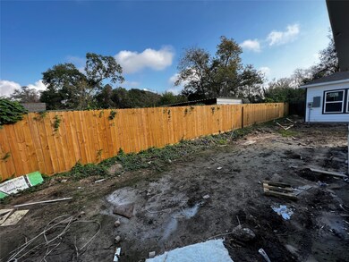8108 Schneider St, Houston, TX 77093 - photo 5