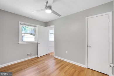 2620 Hughes Rd, Adelphi, MD 20783 - photo 6