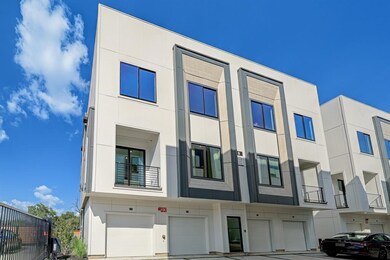 4932 Old Spanish Trail unit C201, Houston, TX 77021 - photo 7