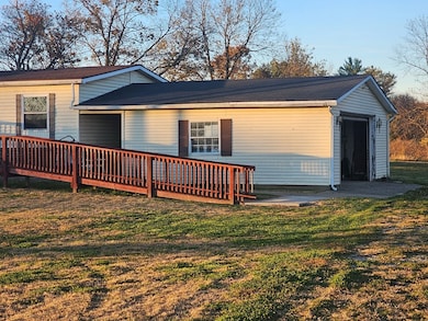 1005 Coal Dock Rd, Waverly, OH 45690 - photo 5