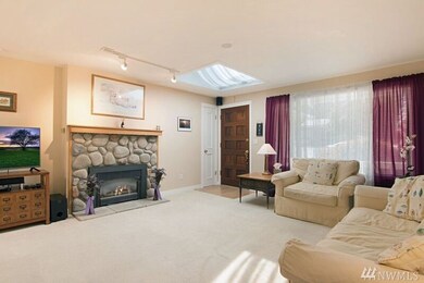 8023 W Glen Dr, Everett, WA 98203 - photo 3