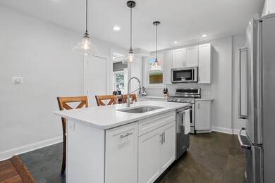 872 Timberman Rd, Columbus, OH 43212 - photo 7