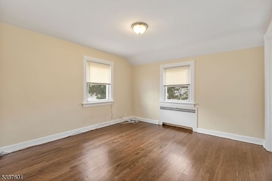 309 Palisade Rd unit 323, Elizabeth, NJ 07208 - photo 6