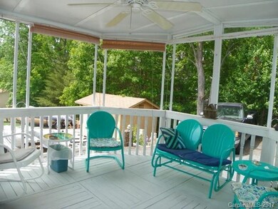 Pic #2 of back deck