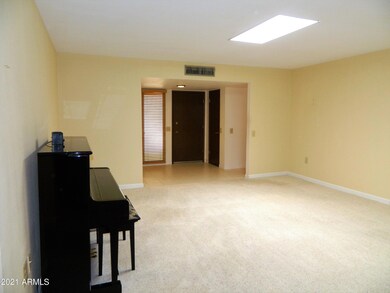 9875 W Spanish Moss Ct unit 56, Sun City, AZ 85373 - photo 7