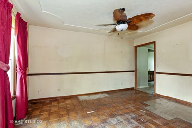 1820 Princeton Cir, Naperville, IL 60565 - photo 5