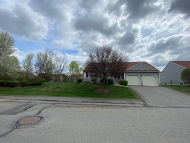 4 Stockton Dr unit U120, Nashua, NH 03063 - photo 5