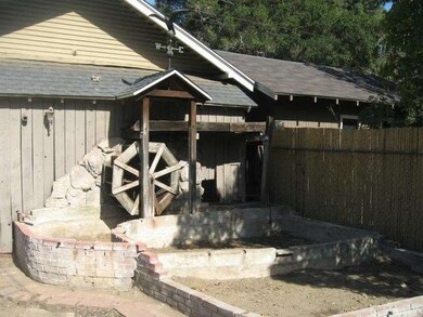 Back yard planters