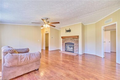 2247 Woodfield Dr, Sophia, NC 27350 - photo 5