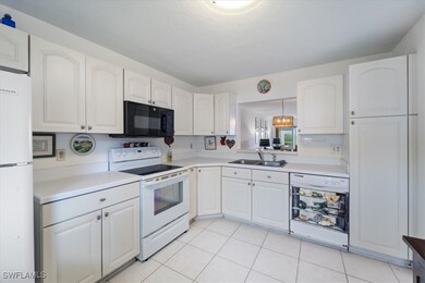 307 Goodlette-Frank Rd S unit B202, Naples, FL 34102 - photo 3