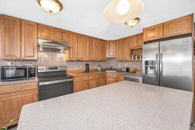 5 Axle Tree Rd, MerriMacK, NH 03054 - photo 6