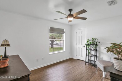 5236 Acre Estates Dr W, Jacksonville, FL 32210 - photo 4