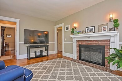 191 Forbes St, Riverside, RI 02915 - photo 5