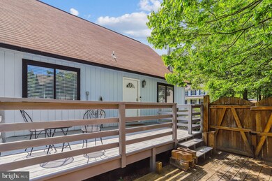 4927 Dogwood St, Shady Side, MD 20764 - photo 6