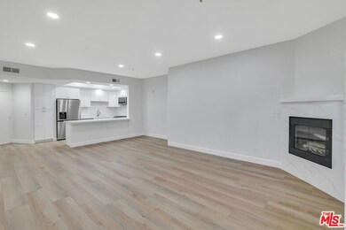 4477 Woodman Ave unit 207, Sherman Oaks, CA 91423 - photo 6