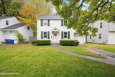 2146 Marlow Rd, Toledo, OH 43613 - photo 2